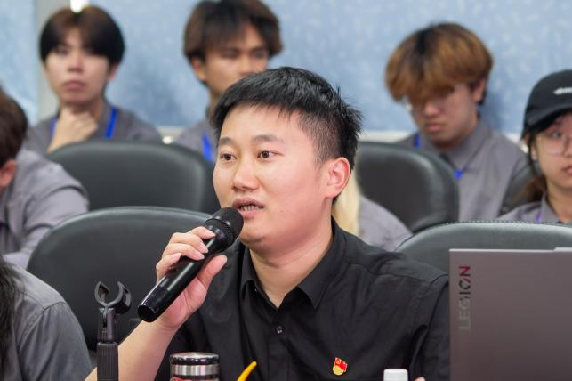 吴顺利老师.png