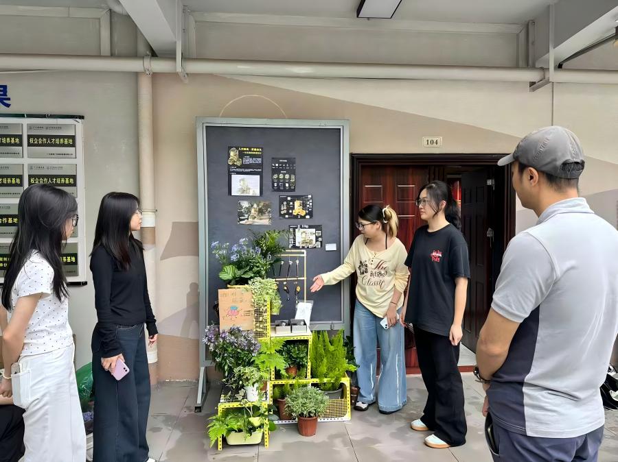 展览现场（三）.jpg