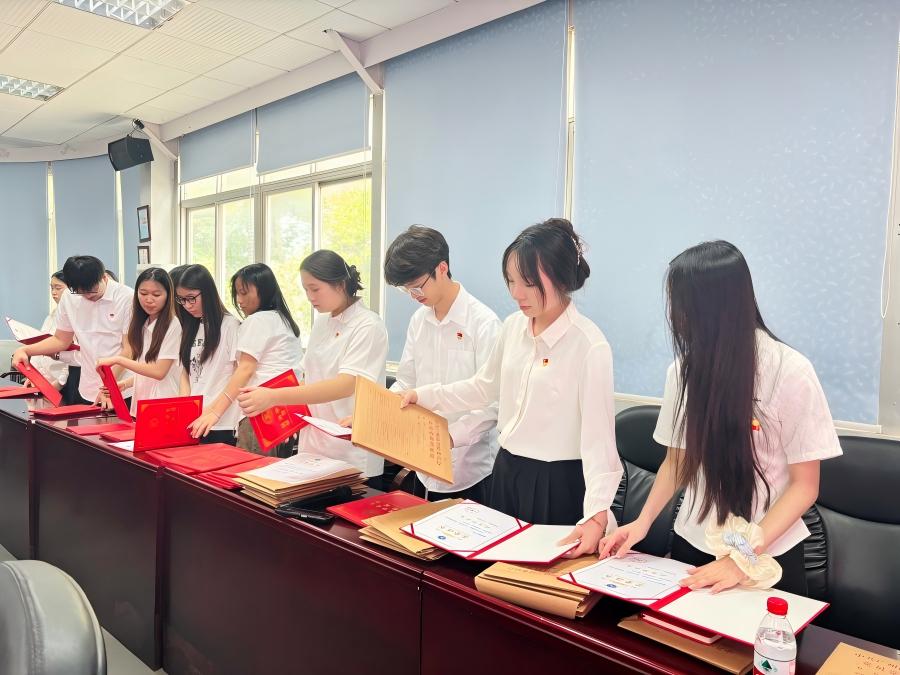 图2(1).jpg