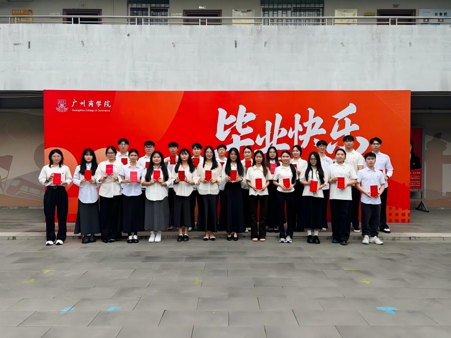 合影留念(1).jpg