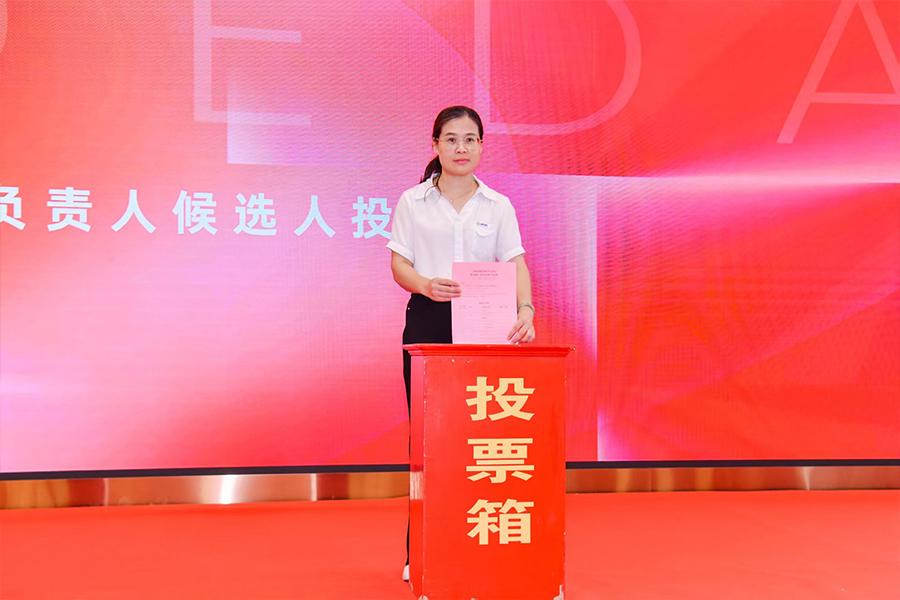 活动照片2.jpg