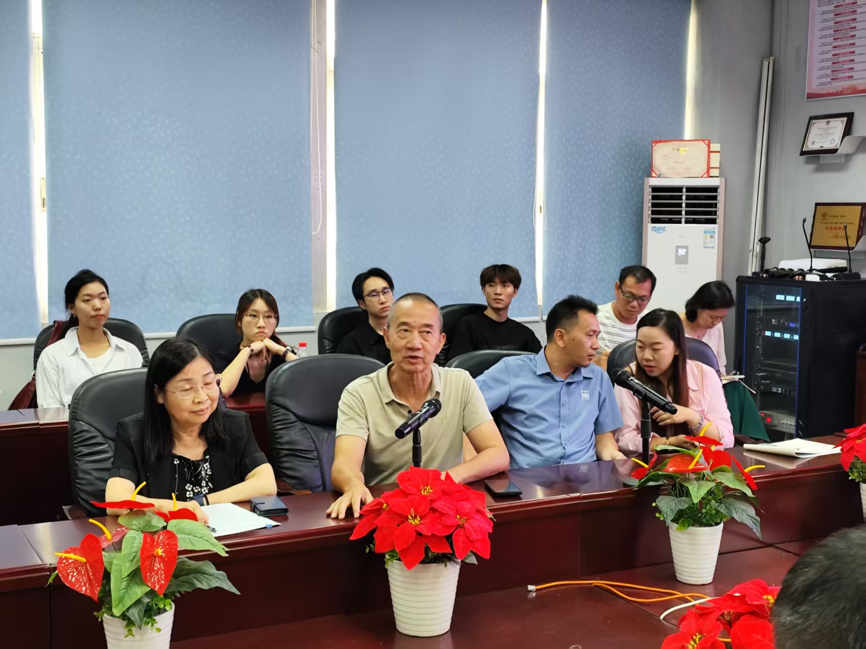 会议现场（三）.jpg
